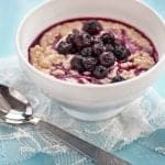 This simple vegan coconut oatmeal (porridge) is delicious and healthy. An excellent way to start your day!