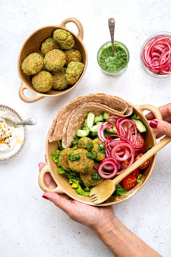 Falafel salad bowl with pickled onions
