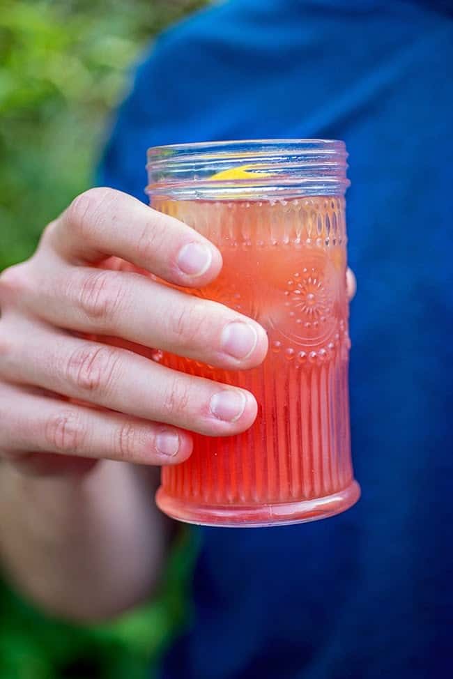 Fruity tequila punch – perfect for summer parties
