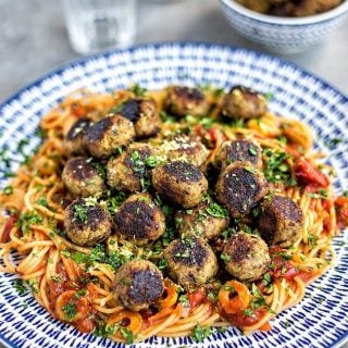 These meatless aubergine (eggplant) meatballs will delight vegans and meat eaters alike!