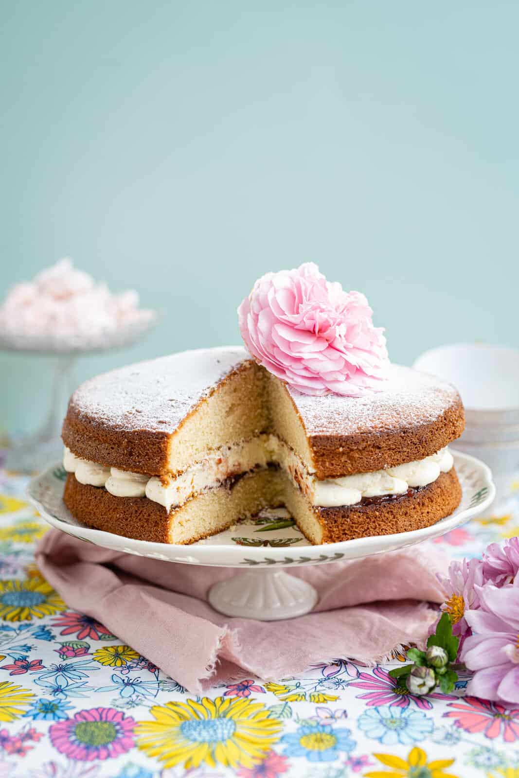 Victoria Sponge Cake Video Tutorial Supergolden Bakes 