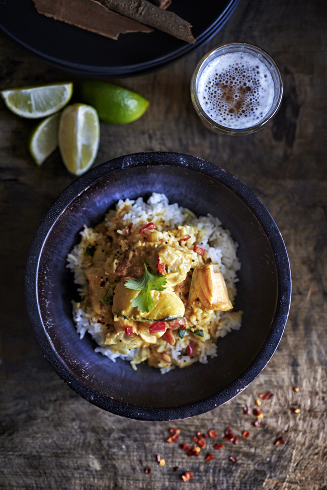 Photographing curry on William Reavell's Food Photography Course