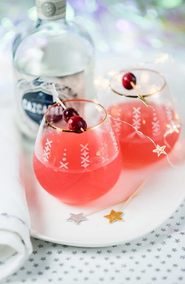 Festive Cocktails: Cranberry Margarita