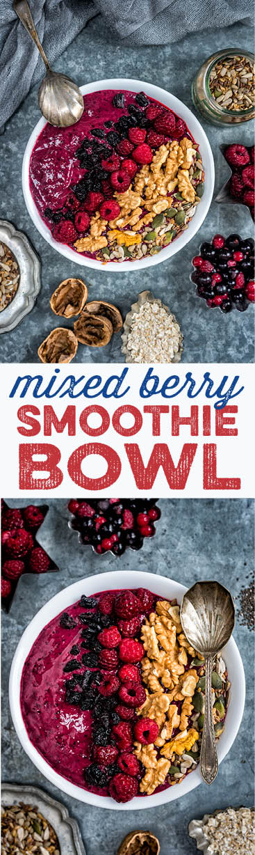 Mixed berry smoothie bowl. A quick, easy, delicious and super healthy breakfast (vegan, gluten free)