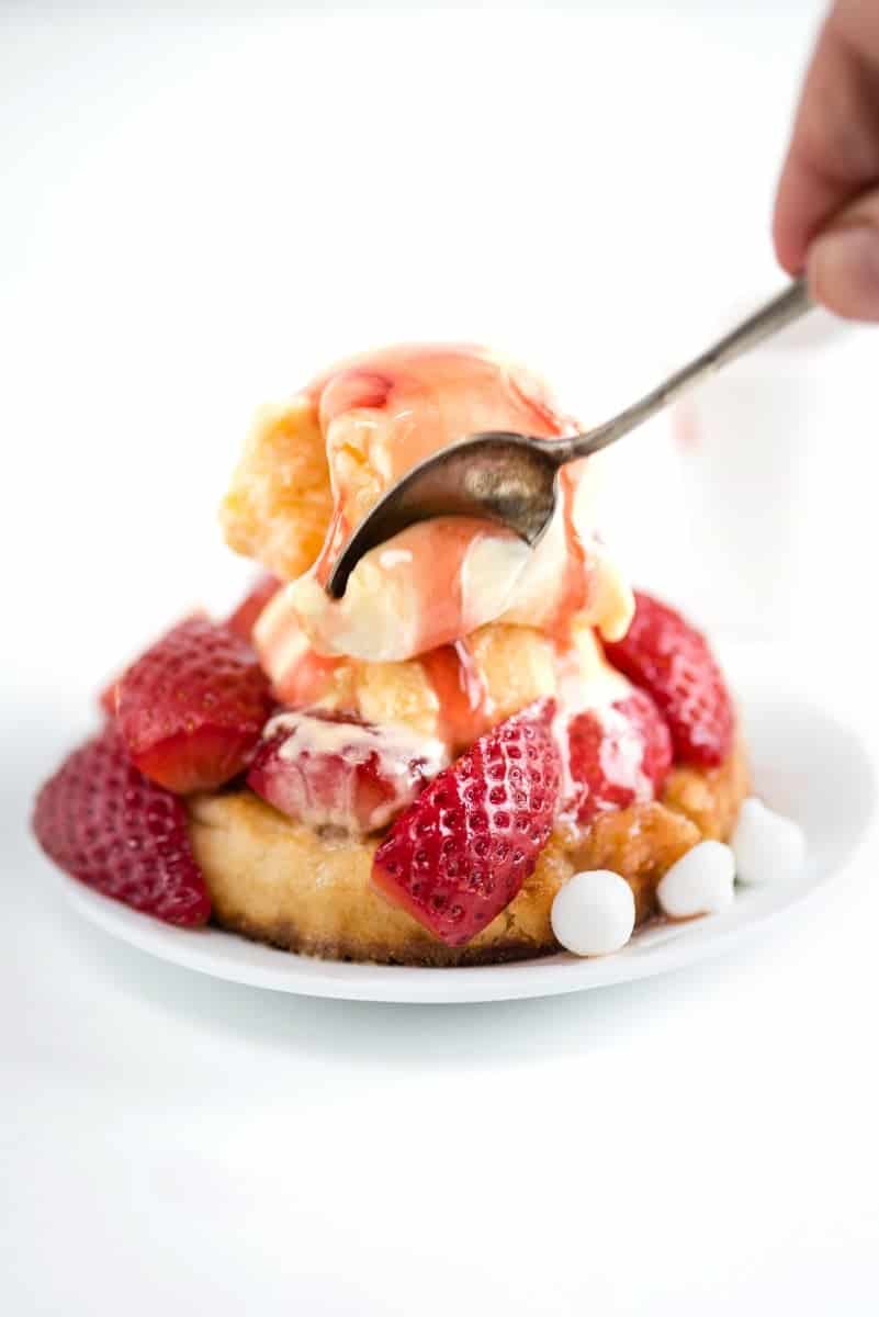 Strawberries and (ice) cream crumpets