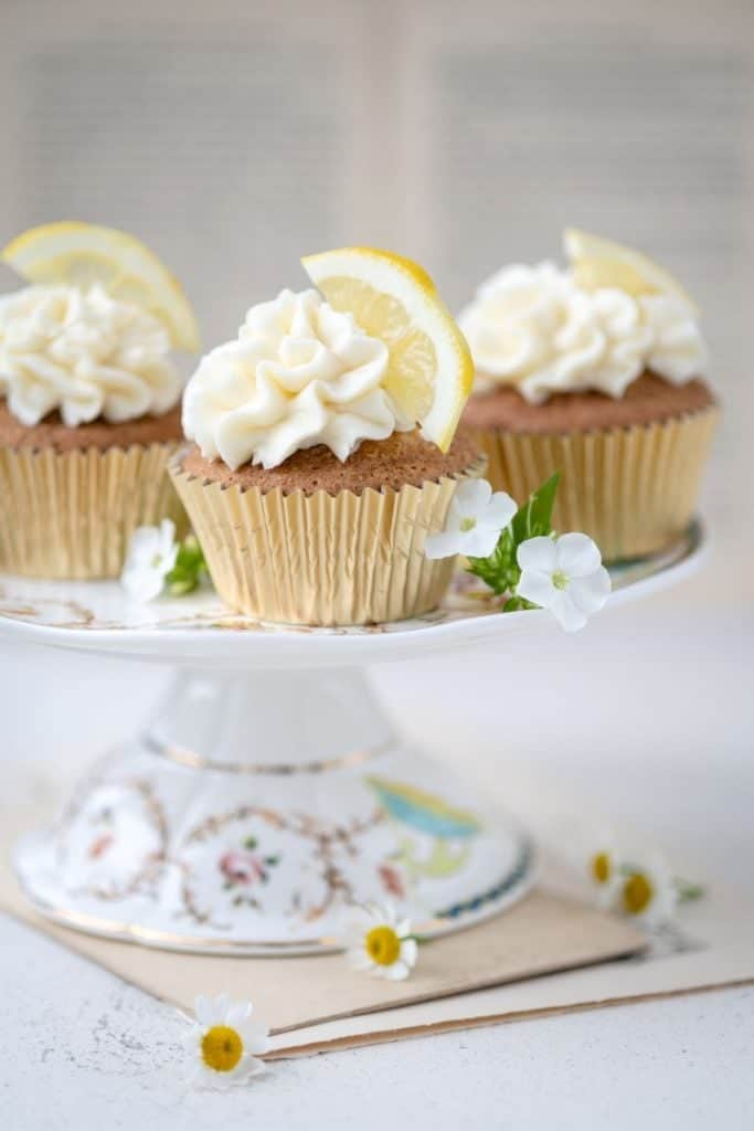 Lemon and elderflower cupcakes