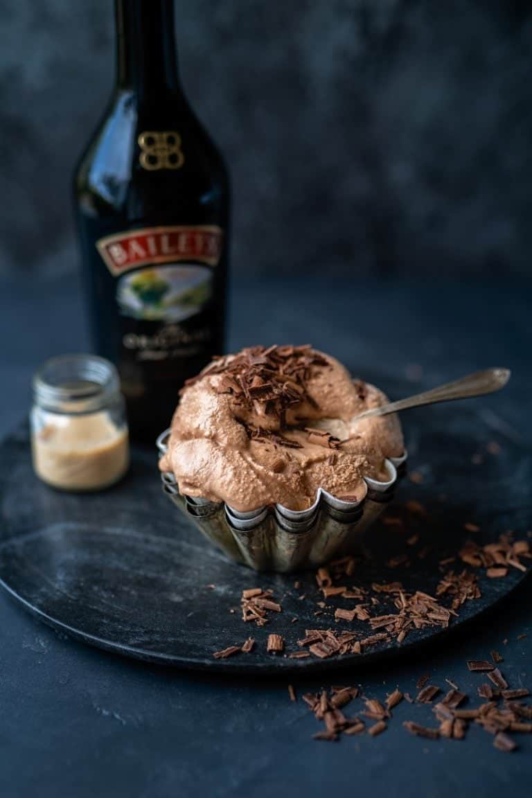 Baileys chocolate ice cream Supergolden Bakes