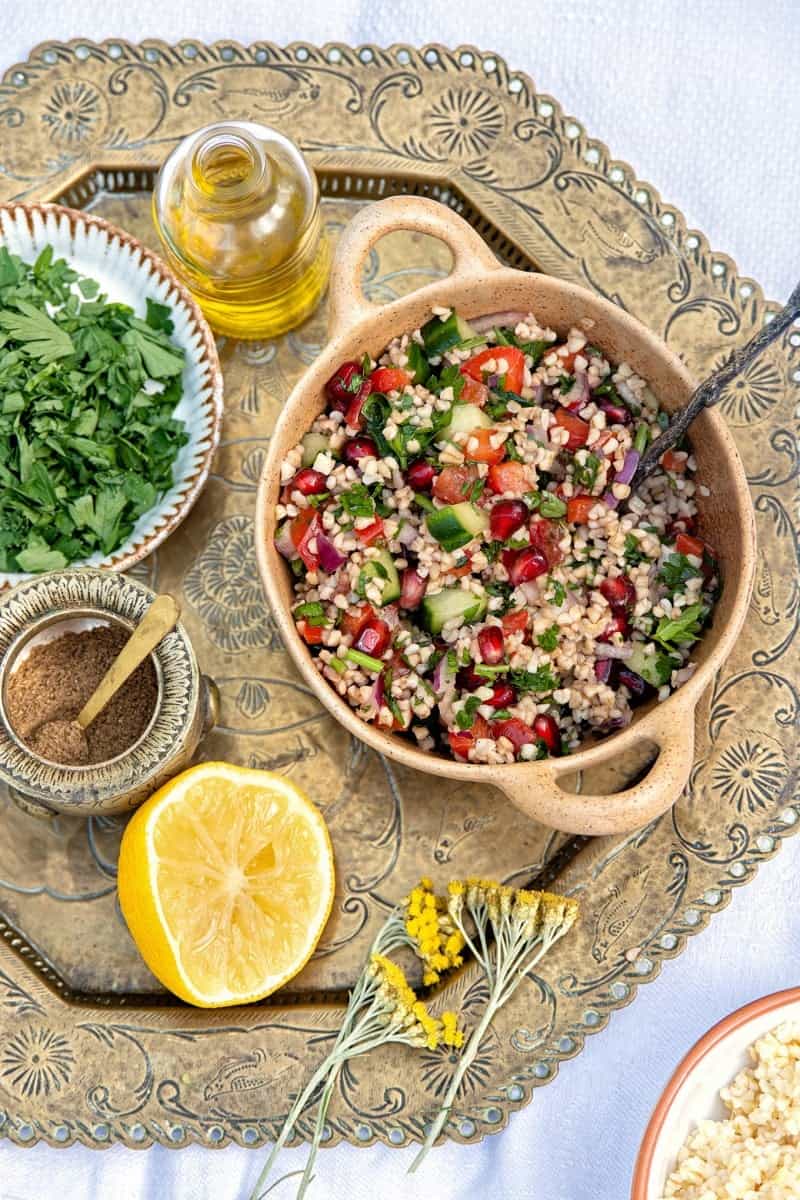 Lebanese Tabbouleh Salad {Vegan} via Supergolden Bakes