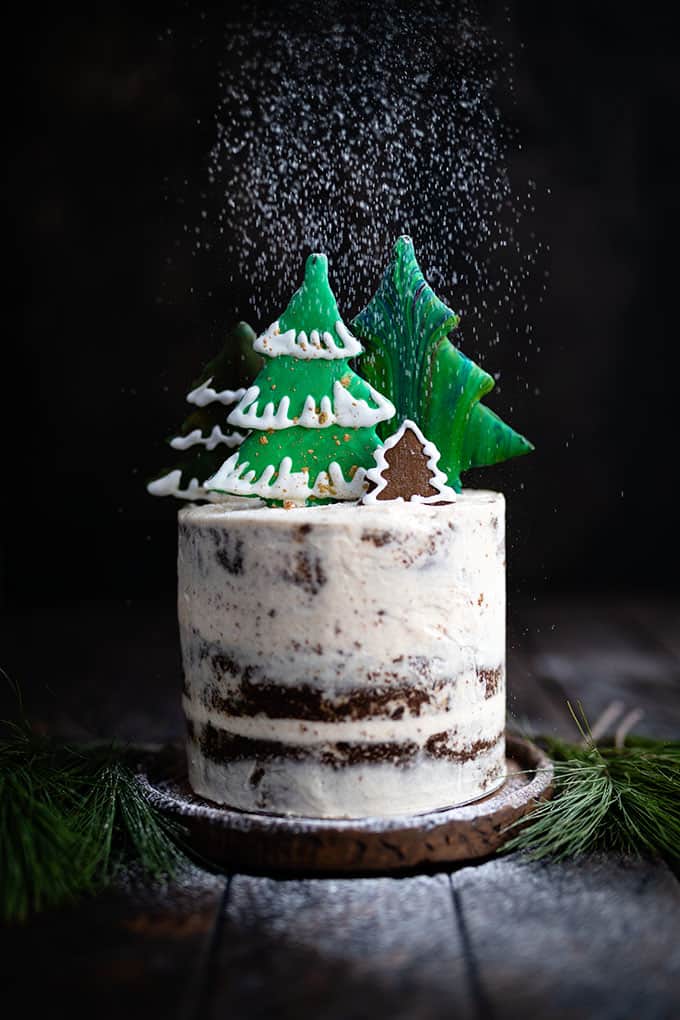 gingerbread layer cake with cinnamon cream cheese frosting is simply perfect for Christmas celebrations
