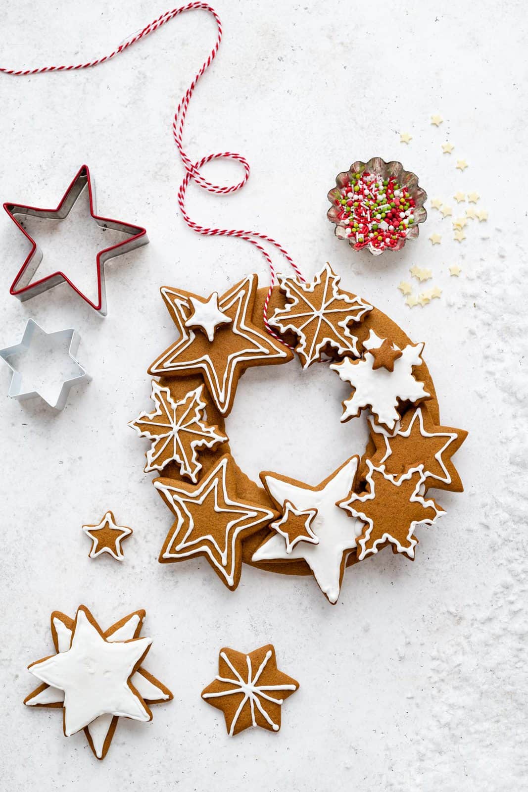 Gingerbread Cookie wreath with cut out star cookies