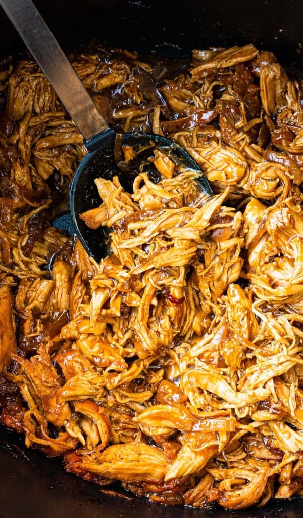 Close up on slow cooker chicken teriyaki