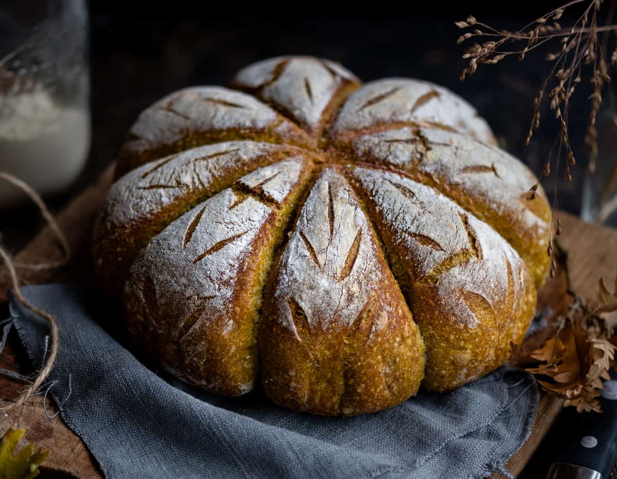 pumpkin sourdough bread