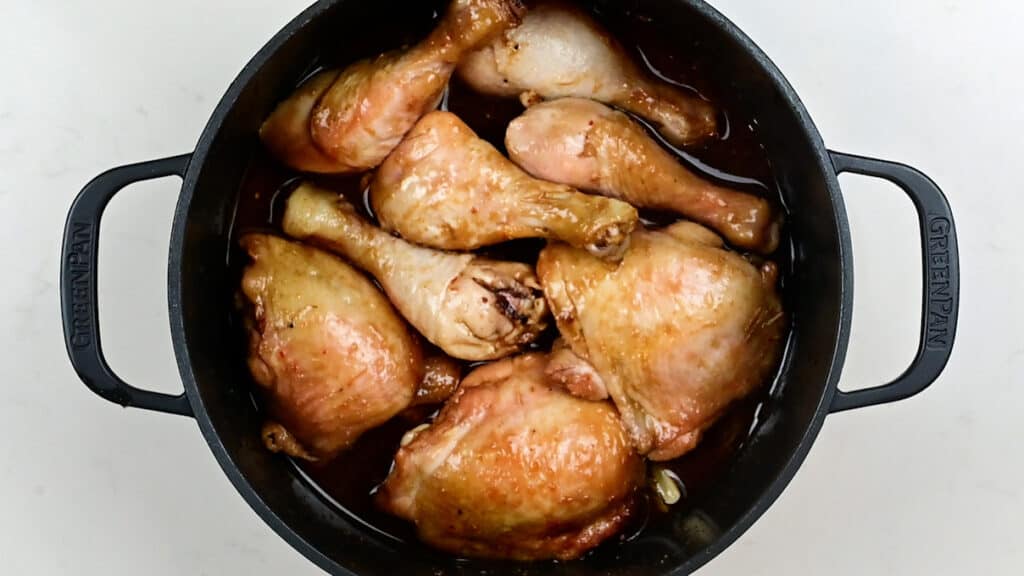 Partially cooked braised chicken in soy sauce