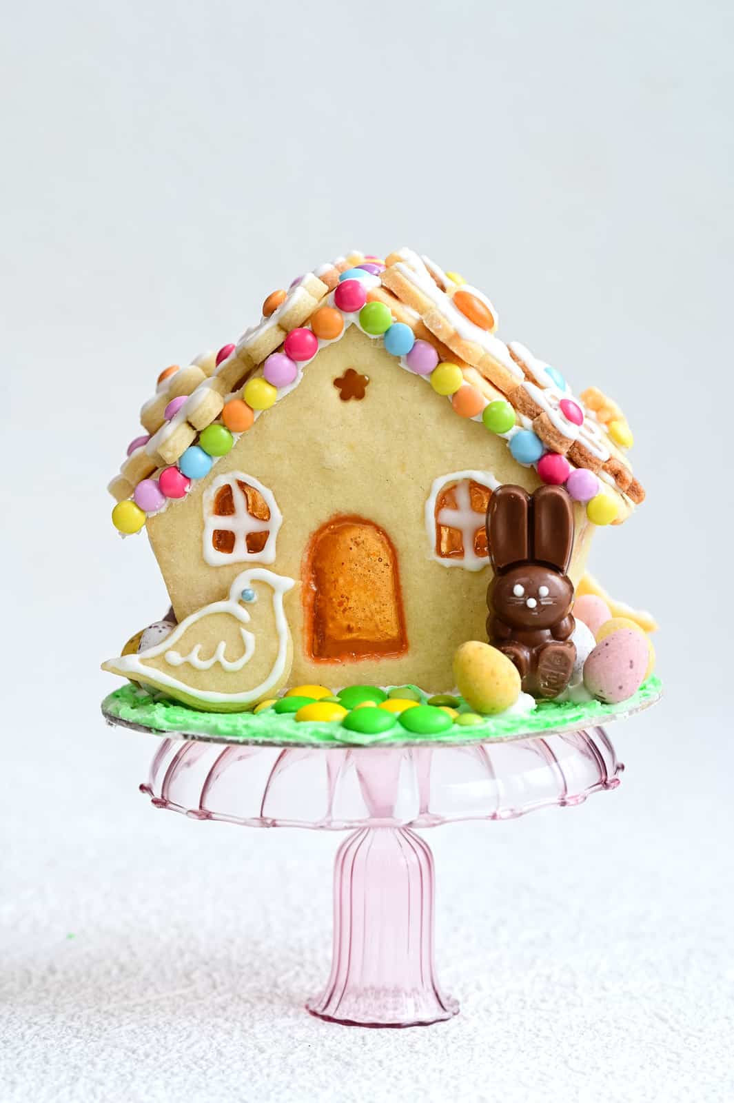 Easter Gingerbread House - Supergolden Bakes