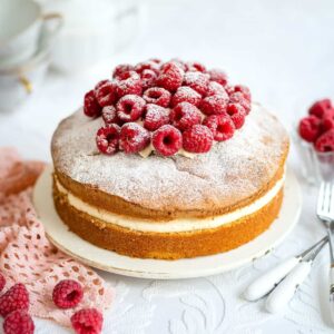 Air Fryer Vanilla Sponge Cake