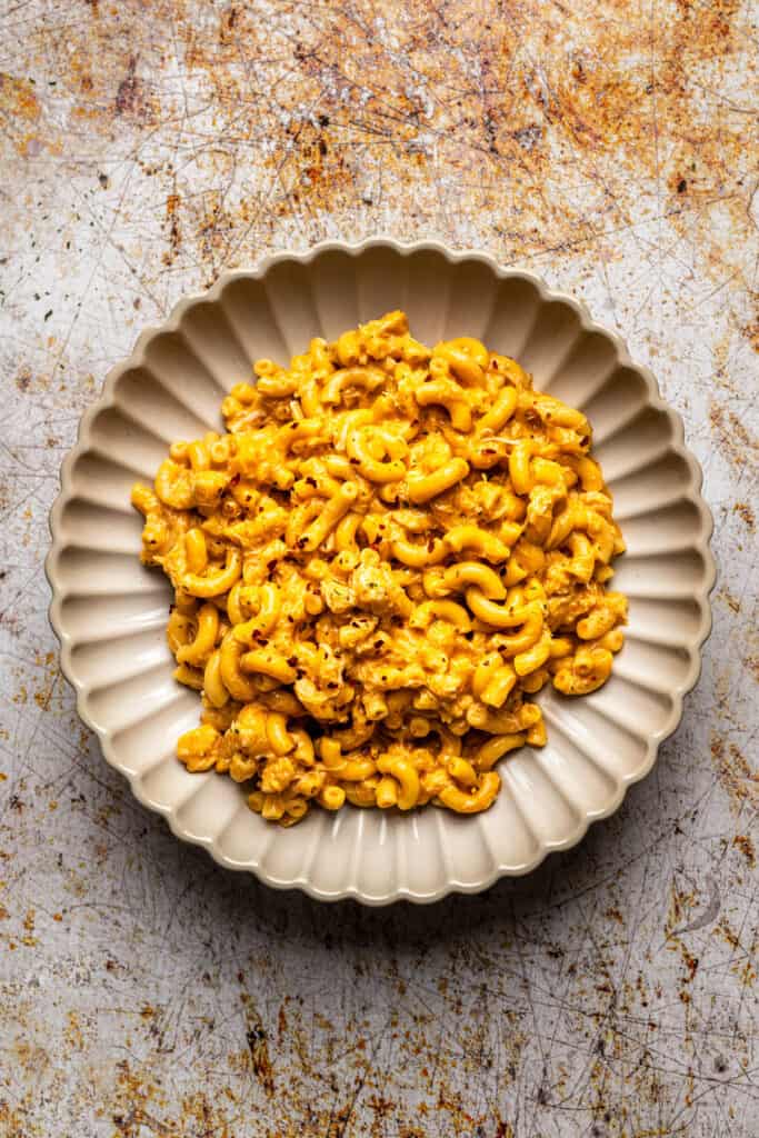 Macaroni and cheese served in a bowl