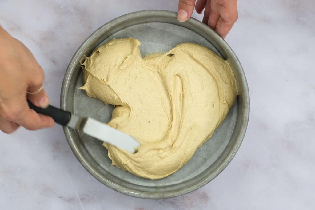 Spreading cake batter in a pan