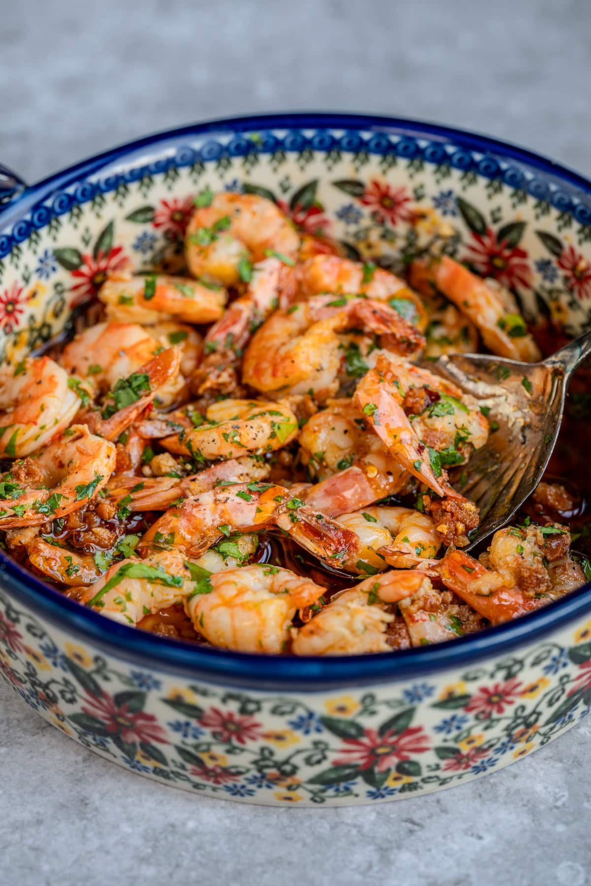 Air Fryer Spanish shrimp (Gambas Pil Pil) in a ceramic dish