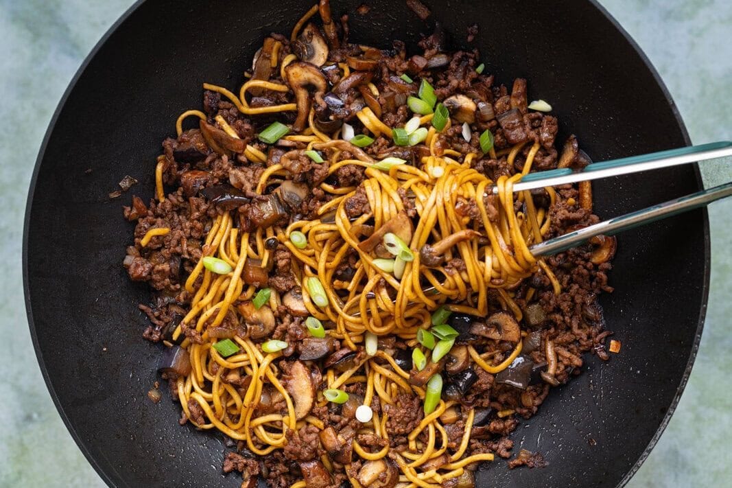 Ground Beef Stir Fry - Supergolden Bakes
